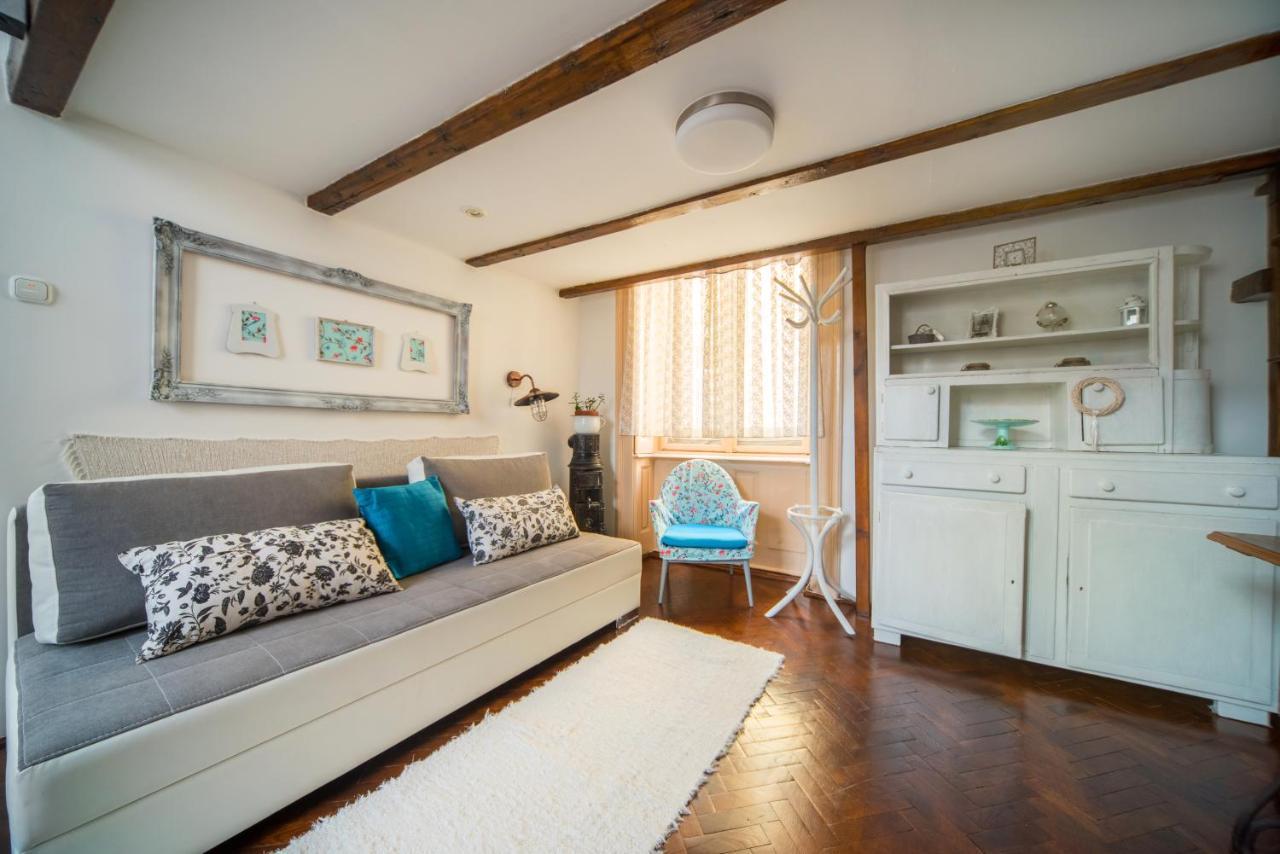 Agria Vintage Apartman Eger Luaran gambar
